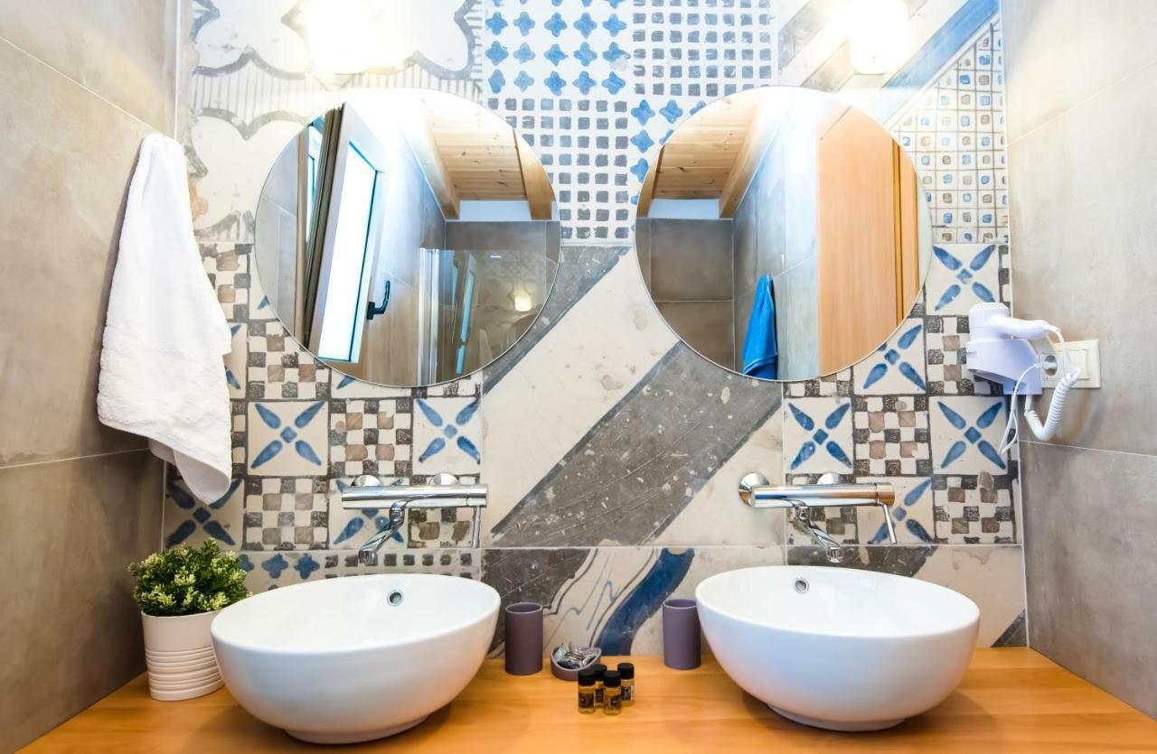Mon Emvasia Margarites Villas Margarítesz Kültér fotó